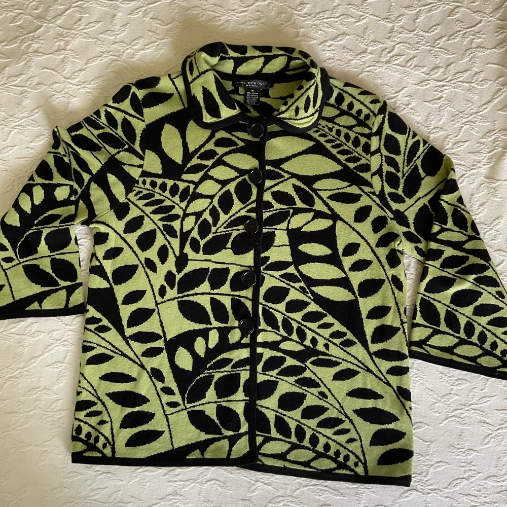 PINE NEEDLES NEW YORK Green & Black Print Cardigan Sweater Women’s Size M